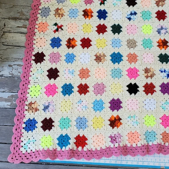 Granny Square Crochet Afghan Blanket Throw Pink Multicolor 59"x54" Handmade - Picture 4 of 6